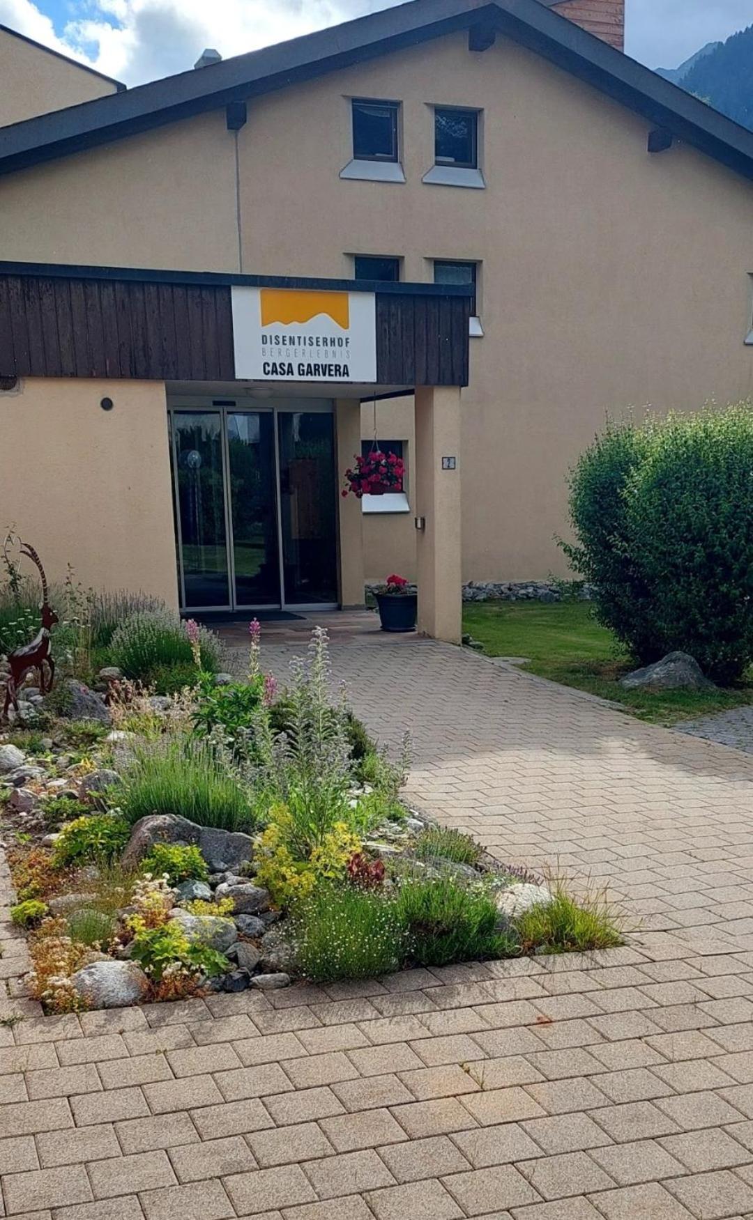 Disentiserhof Mila Bagian luar foto